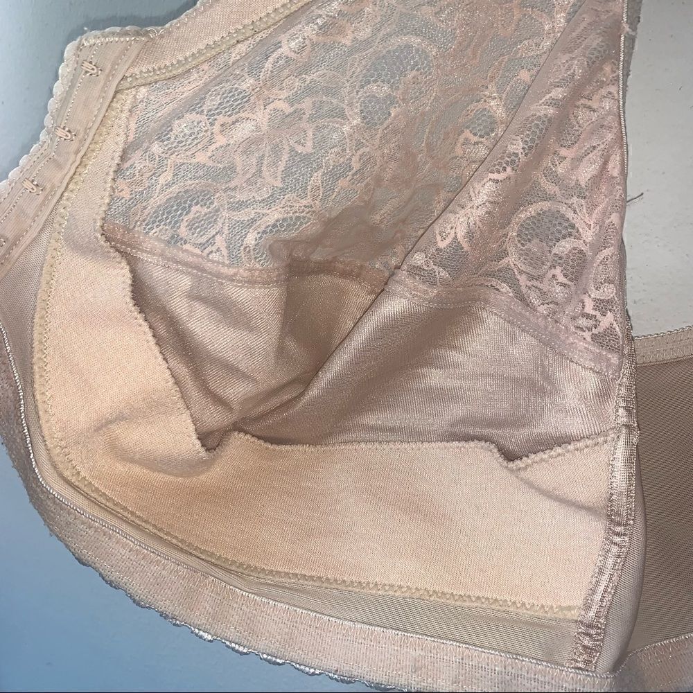 Glamorise Front Hook Closure Racerback Full Coverage Bra - Picture 4 of 6